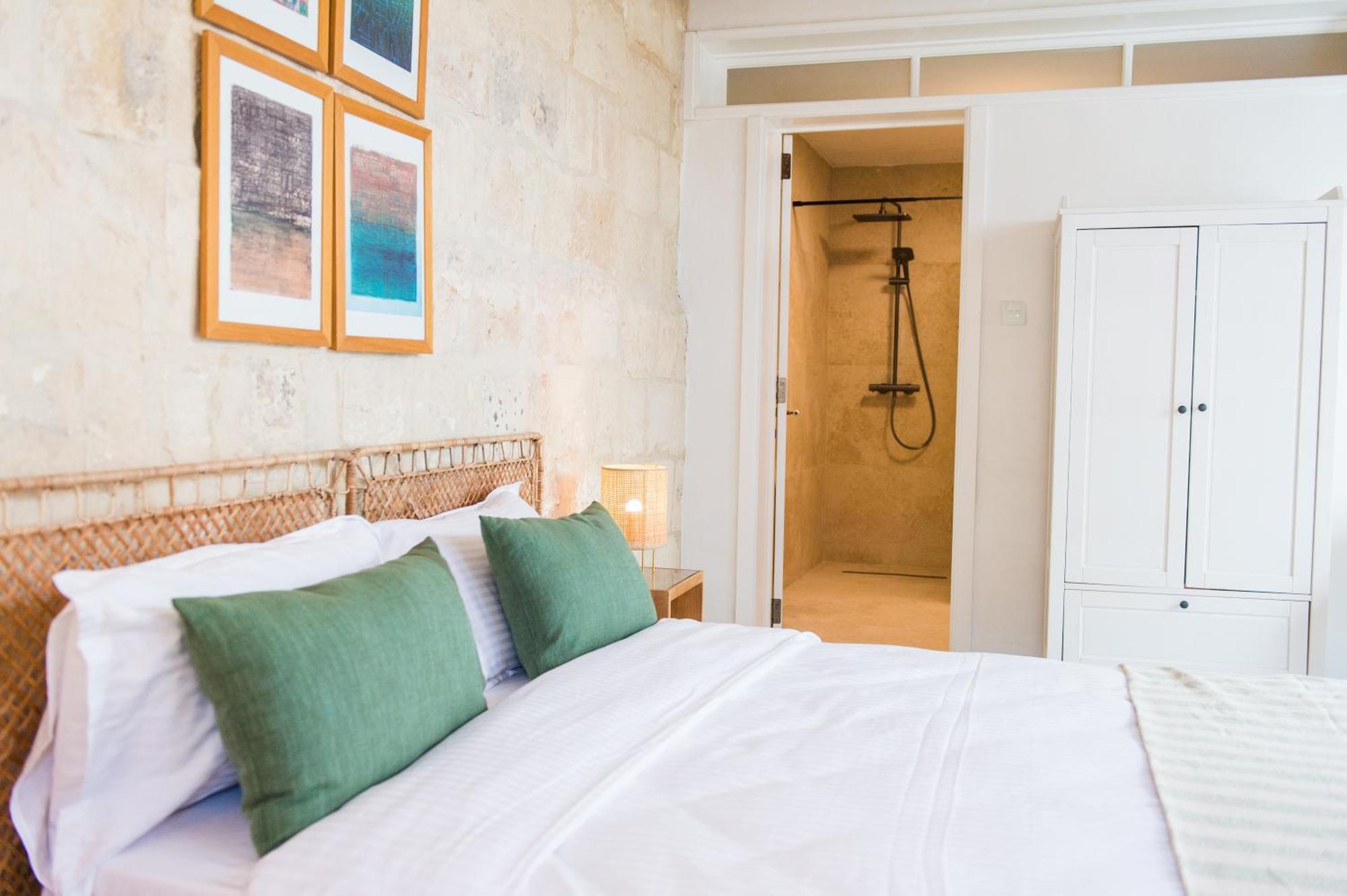 San Anton Suites Attard Ngoại thất bức ảnh