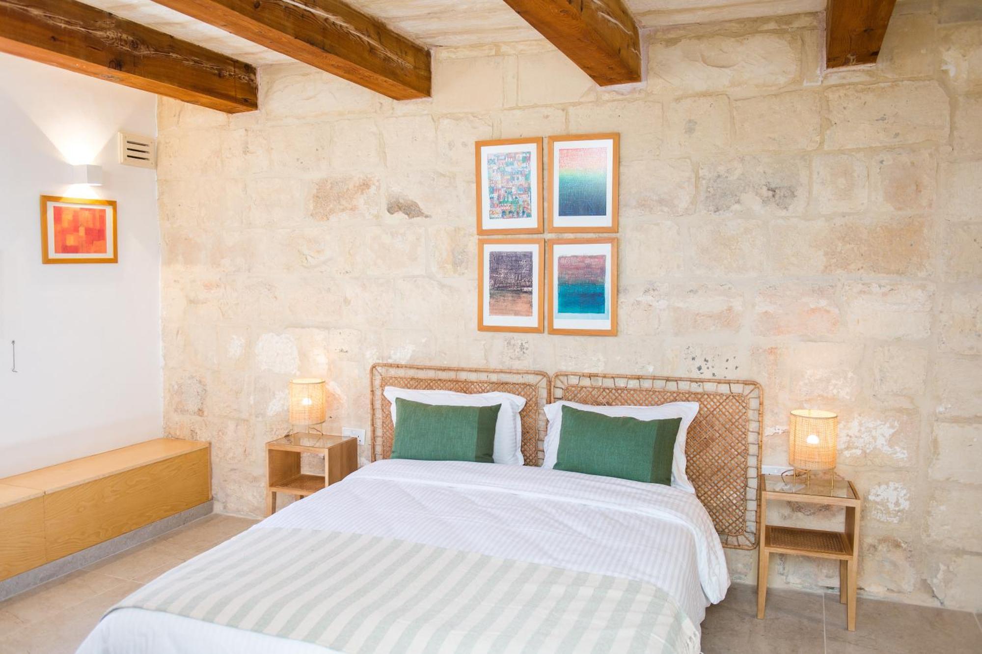 San Anton Suites Attard Ngoại thất bức ảnh