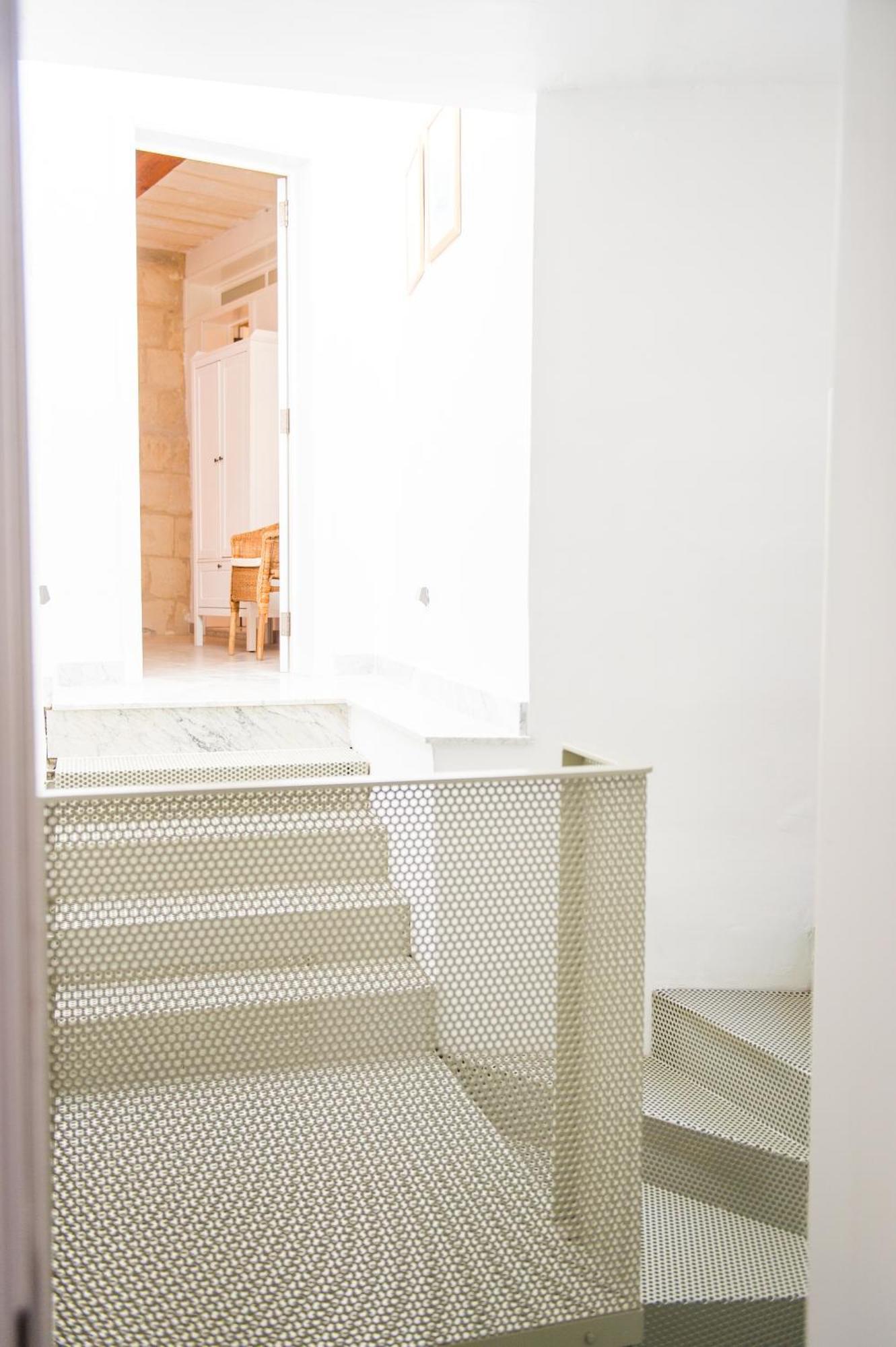 San Anton Suites Attard Ngoại thất bức ảnh