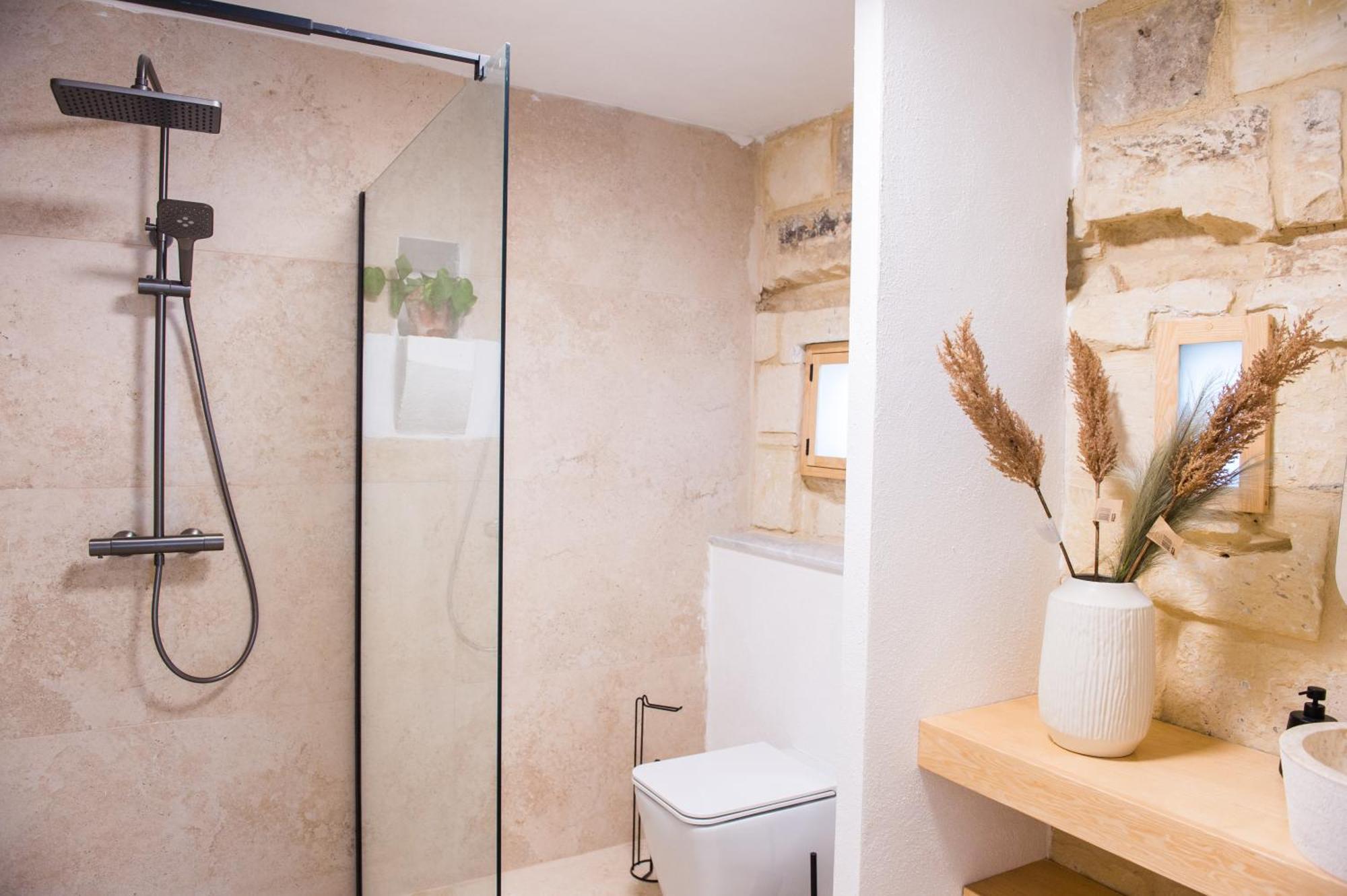San Anton Suites Attard Ngoại thất bức ảnh